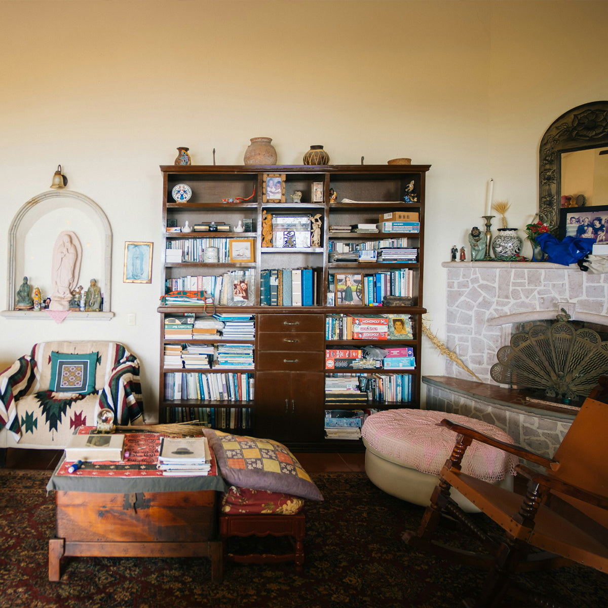 HOW TO READ YOUR OWN ROOM
